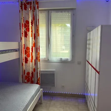 T2 Rdc A En Roussillon Europa 4 Pers ,piscine,clim, Tennis, Parking *