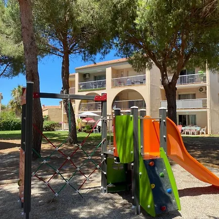 Joliet2 ,rdc,piscine,clim,parking,tennis ,canet En Roussillon Apartmán