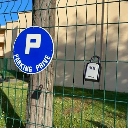 T2 Rdc A En Roussillon Europa 4 Pers ,piscine,clim, Tennis, Parking アパート カネ