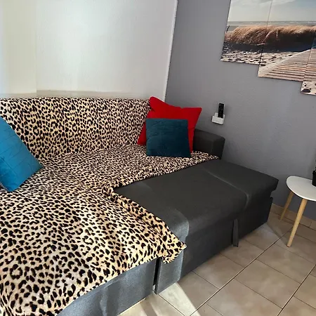 T2 Rdc A En Roussillon Europa 4 Pers ,piscine,clim, Tennis, Parking