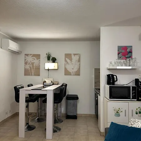 T2 Rdc A En Roussillon Europa 4 Pers ,piscine,clim, Tennis, Parking Apartmán