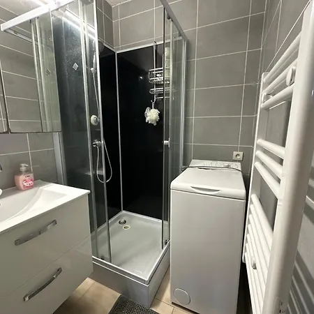 T2 Rdc A En Roussillon Europa 4 Pers ,piscine,clim, Tennis, Parking Apartmán