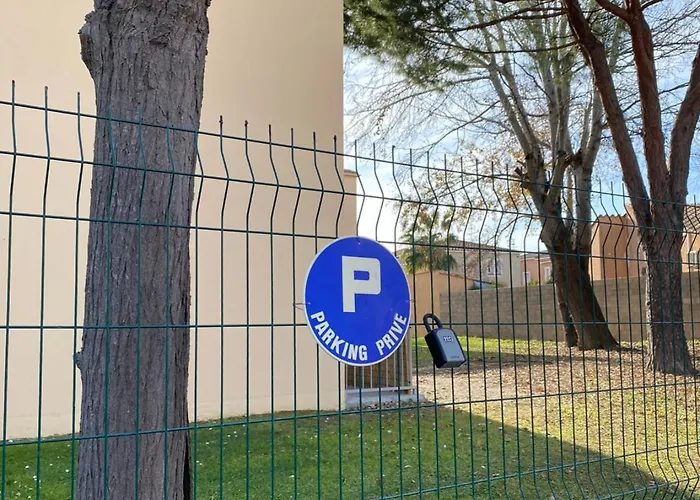 T2 Rdc A En Roussillon Europa 4 Pers ,piscine,clim, Tennis, Parking アパート *