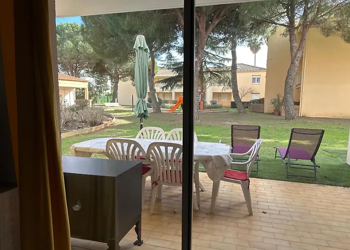 T2 Rdc A En Roussillon Europa 4 Pers ,piscine,clim, Tennis, Parking アパート カネ